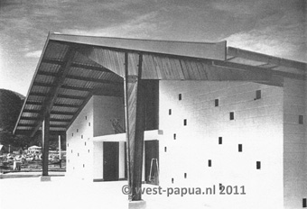 Het nieuwe post- en telegraafkantoor HOLLANDIA - (Sinds augustus 1960)